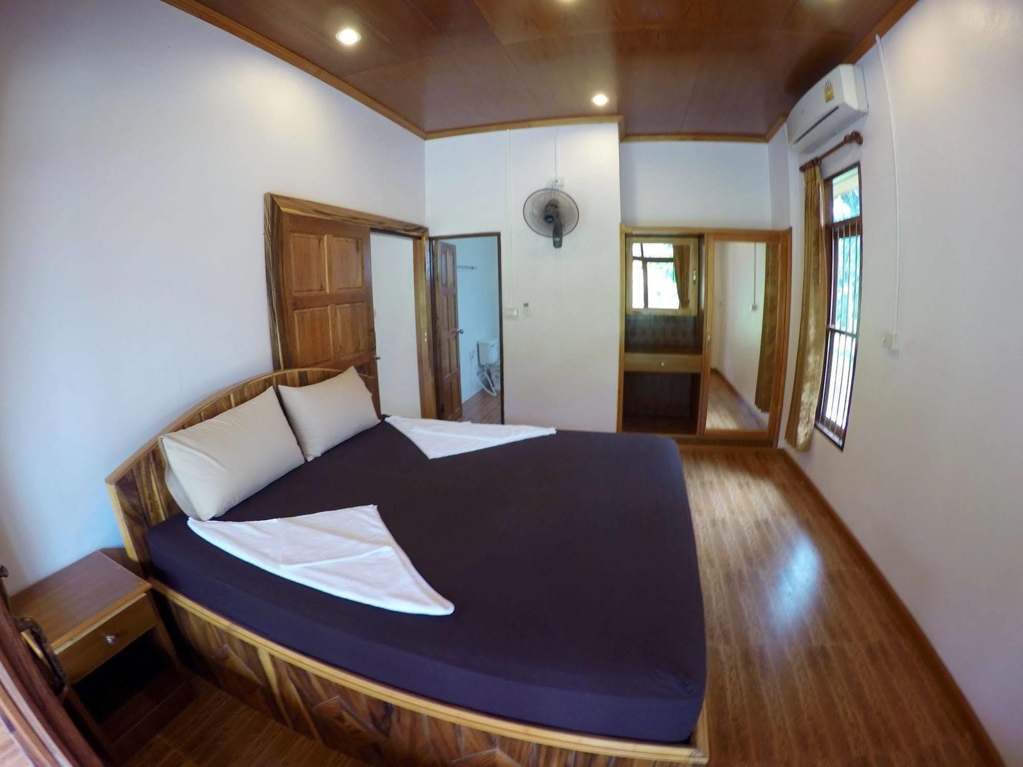 Bor Hin Resort Baan Tai Luaran gambar