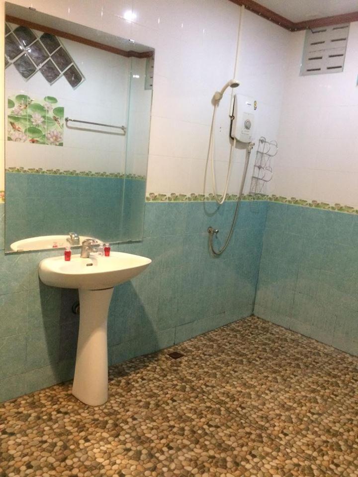 Bor Hin Resort Baan Tai Luaran gambar
