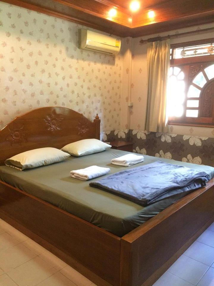 Bor Hin Resort Baan Tai Luaran gambar